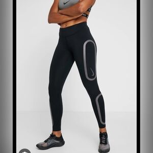 Nike Women's Epic Lux FTR Air running tights